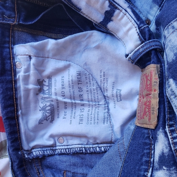 541 Authentic Levi's Bleach Art. 🤩 33 X 30 - Picture 8 of 8